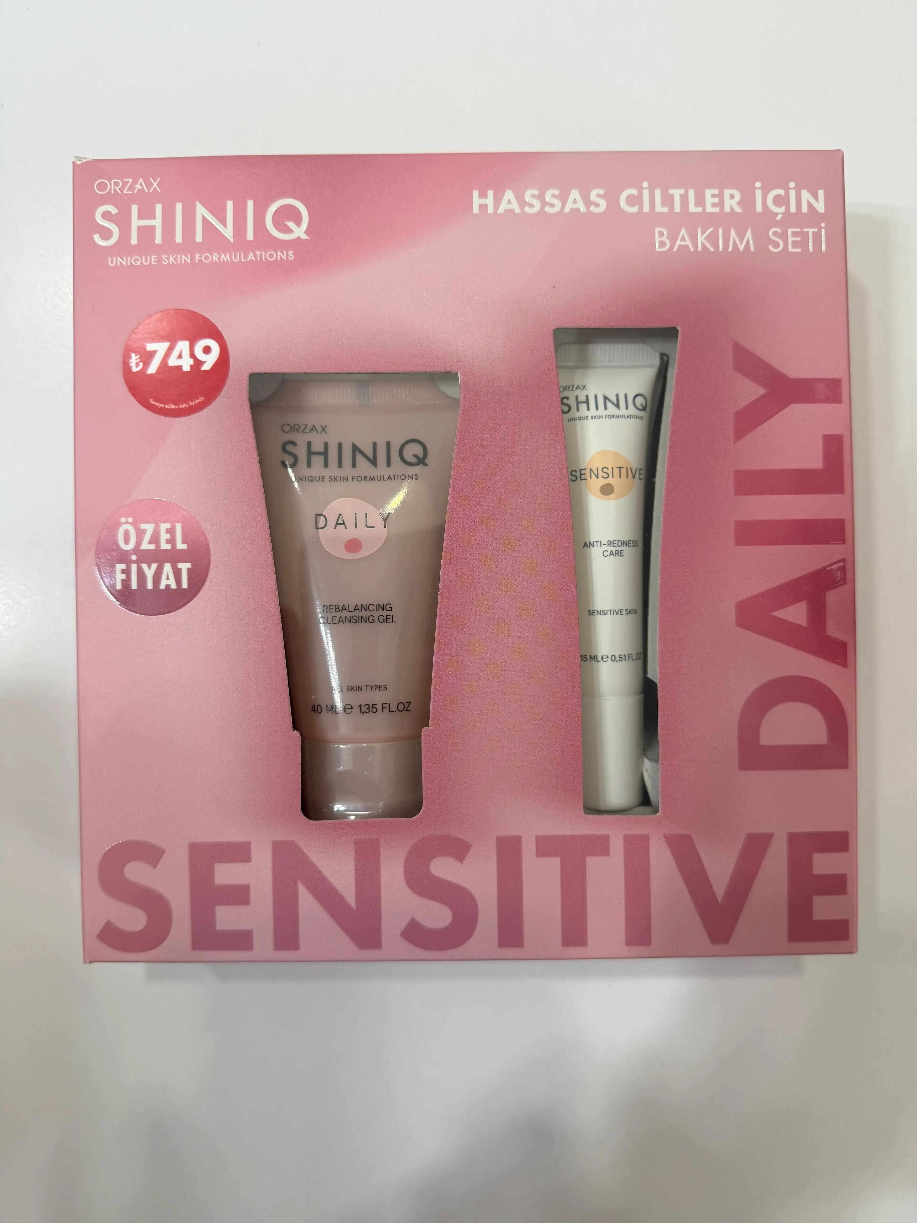 SHINIQ DY TEMIZ JEL 40 ML + HASSAS KREM 15 ML